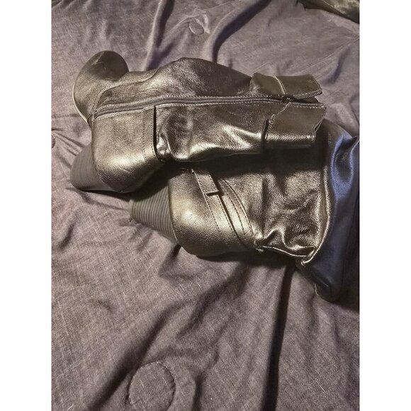 Size 9 Black Sexy Heeled Boot Womens Mid Calf Heels - Picture 4 of 5